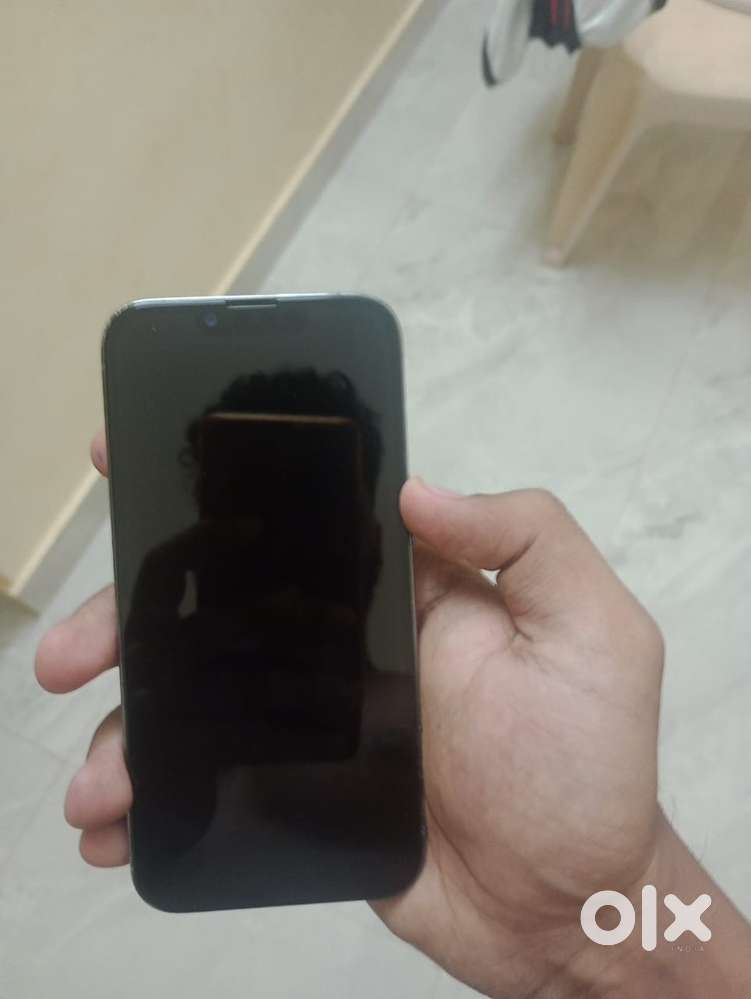 Iphone 13 pro bh 100% full kit  variant 256 gb full kit available