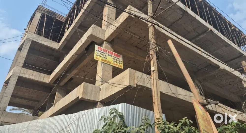 Commercial building for rent