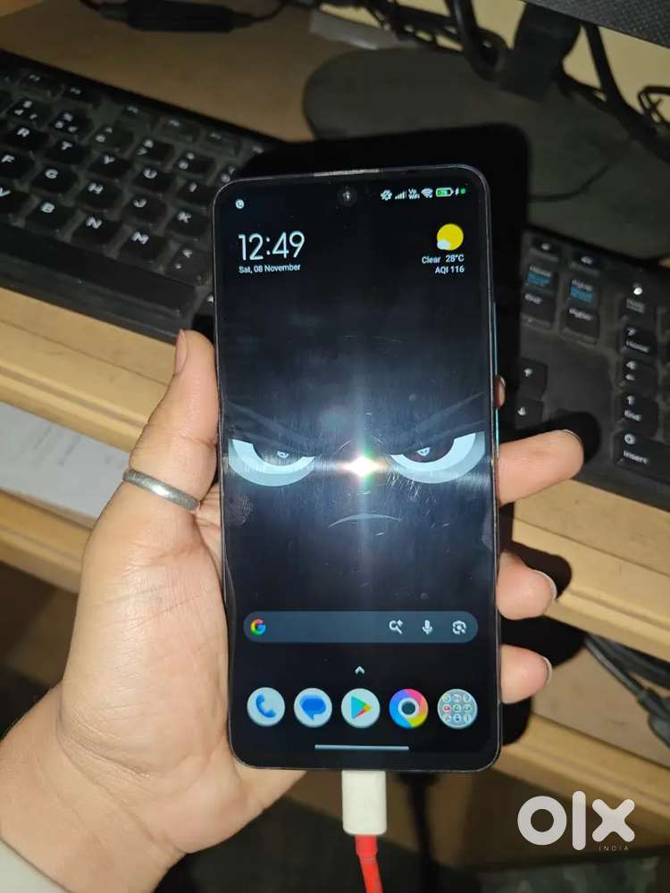 Selling two phones Samsung M12 4G and POCO M4 Pro 5G both are 6-128GB