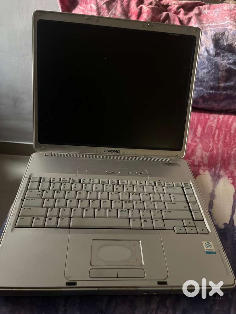 Old faulty Laptop, Blue Screen