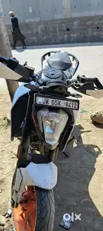 Unused ktm duke 200 fresh piece. Fixed price