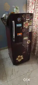 Samsung 212 L refrigerator