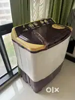 Semi automatic Lg 7 kg washing machine