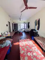 6 share Room for ladies at high court