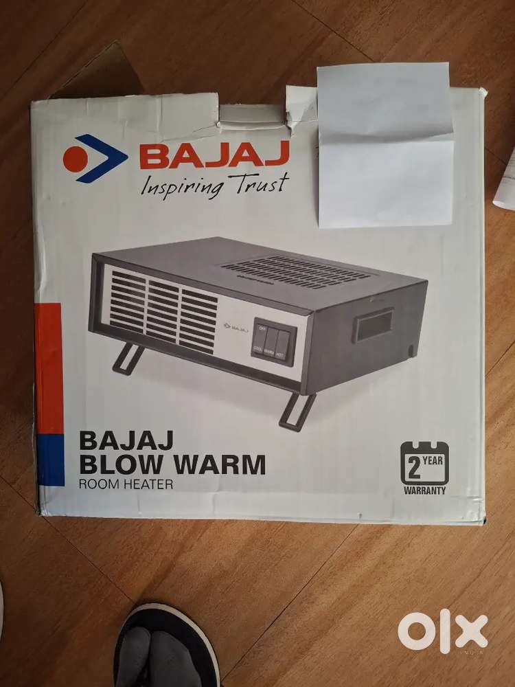 Bajaj room blower