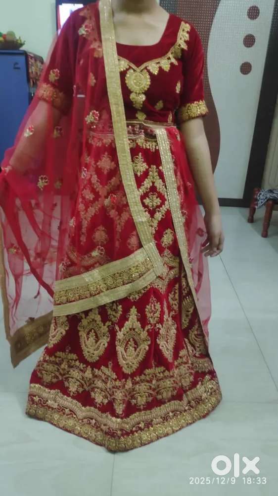 Red colour choli xl size