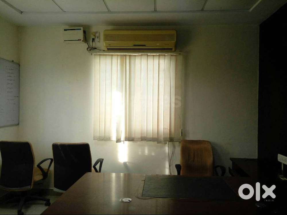 Fully Furnished Office for Rent in Alwarpet 1100 Sq Feet
