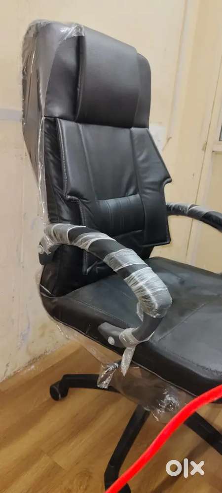Office wheelchair