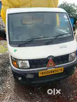 Mahindra supro CNG+ patrol 2024 one owner paper' ok running very low
