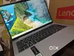 Lenovo IdeaPad Slim 5x, Snapdragon X Plus, Copilot+ AI PC.