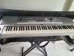 Yamaha Portable Grand DGX230 Keyboard