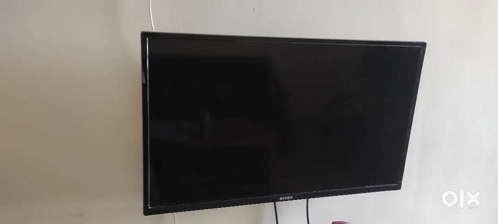 INTEX LED 32 INCH TV