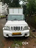 Mahindra pickup maxxi container