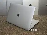 Apple Macbook Pro i9/32/512gb/5.5Gb Graphics  15inch Retina Touchbar