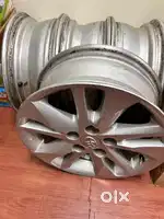 Toyota Innova crysta orignal alloys