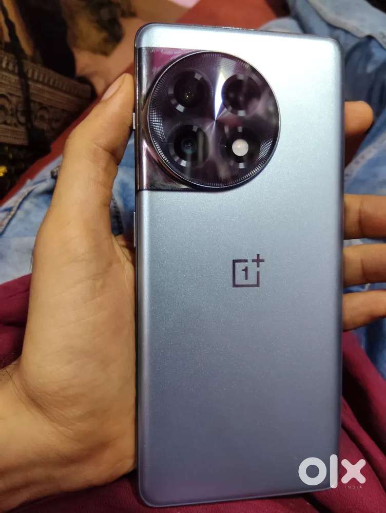 OnePlus 11r 8/128 bil box