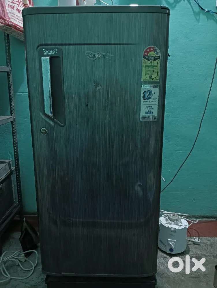 Whirlpool fridge+ cooler+ smart tv