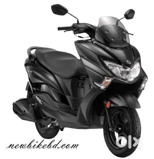 Suzuki Burgman one hand use