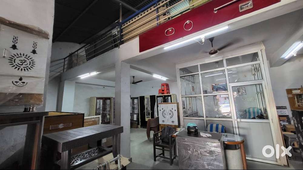 Road Touch 1000  Sq.ft Shop for Rent
