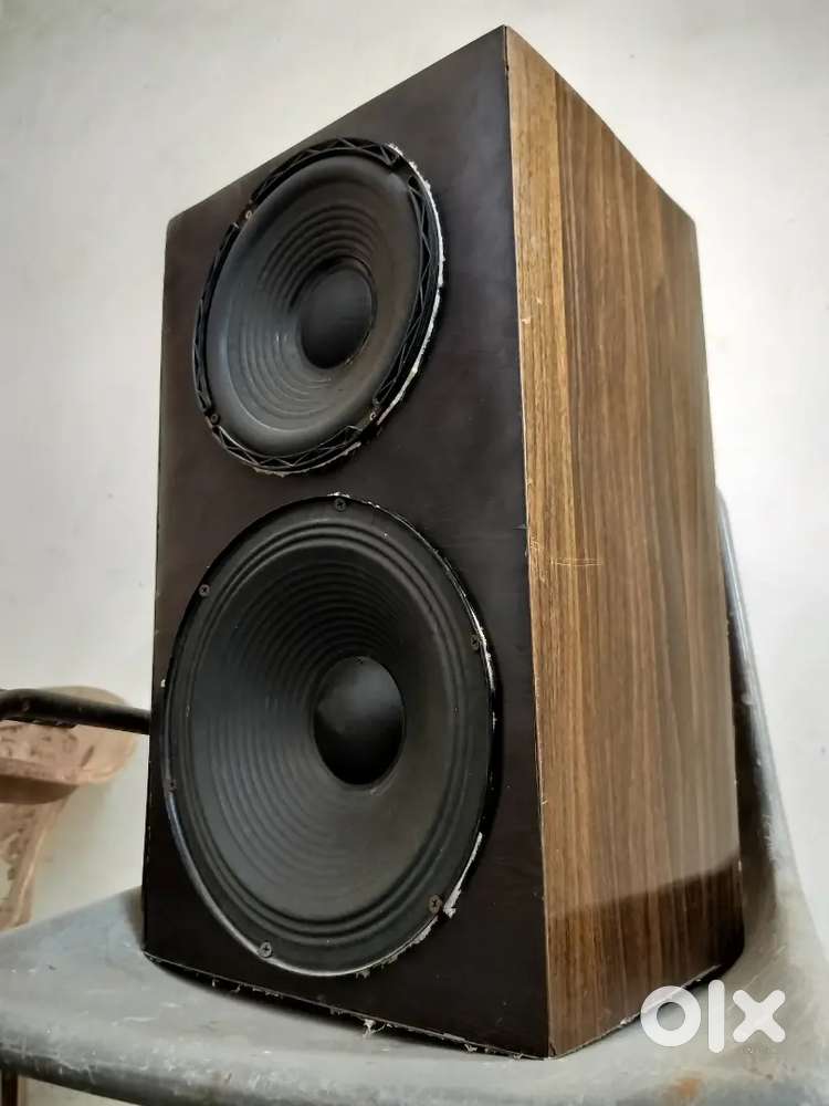 High -qulity speaker box 8 + 10