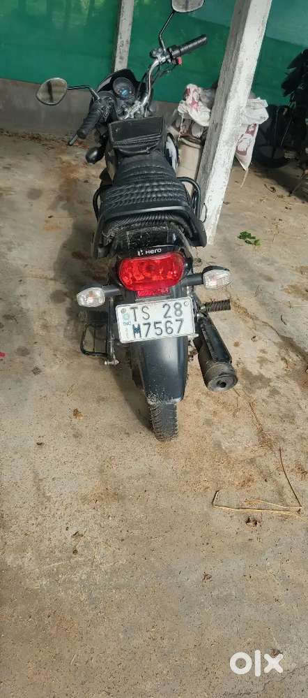 Show room matainance bike good condition recently serviced vehicle