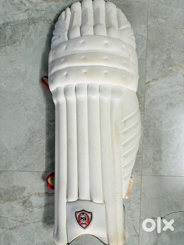 Right hand Batsman PCL PAD(Leg Guard)