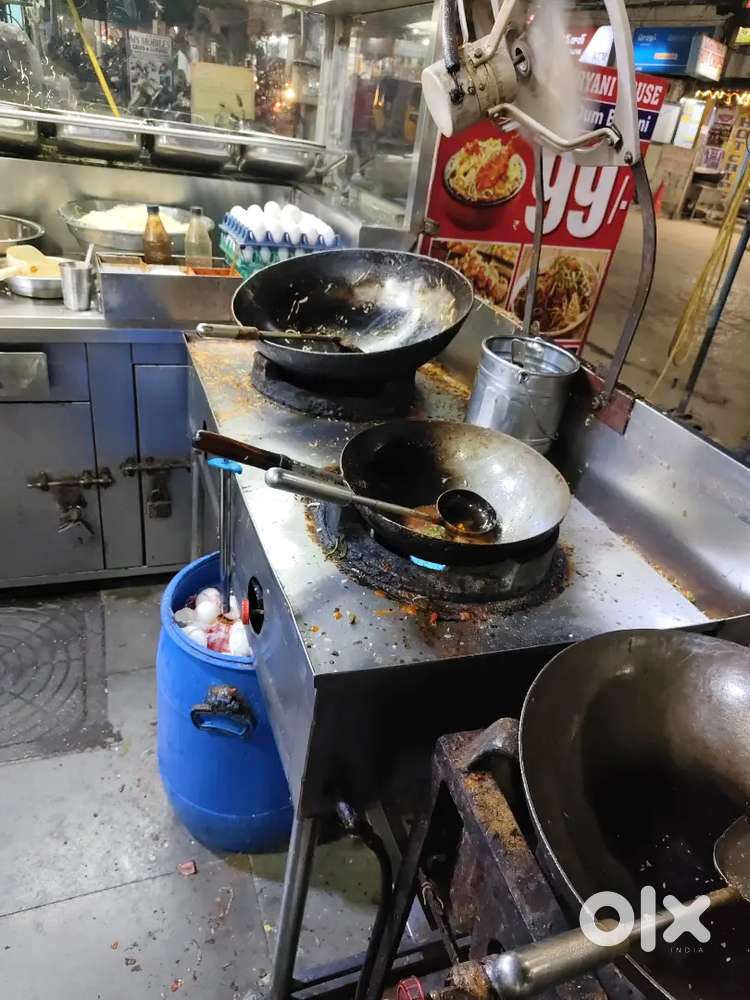 2 burner gas stove  at 10,000