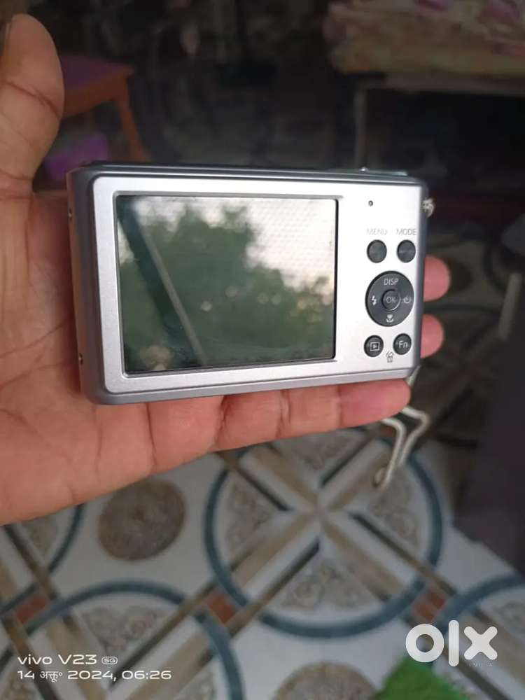 Samsung Es 90 15 mega pixel camera