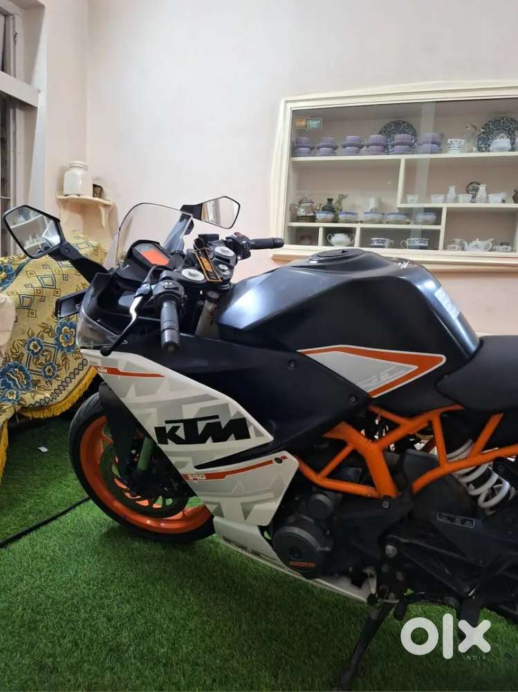 KTM RC 390 2015