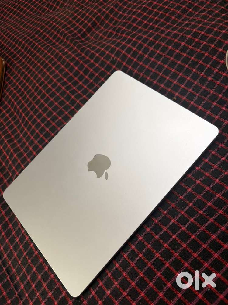 Apple Macbook Air