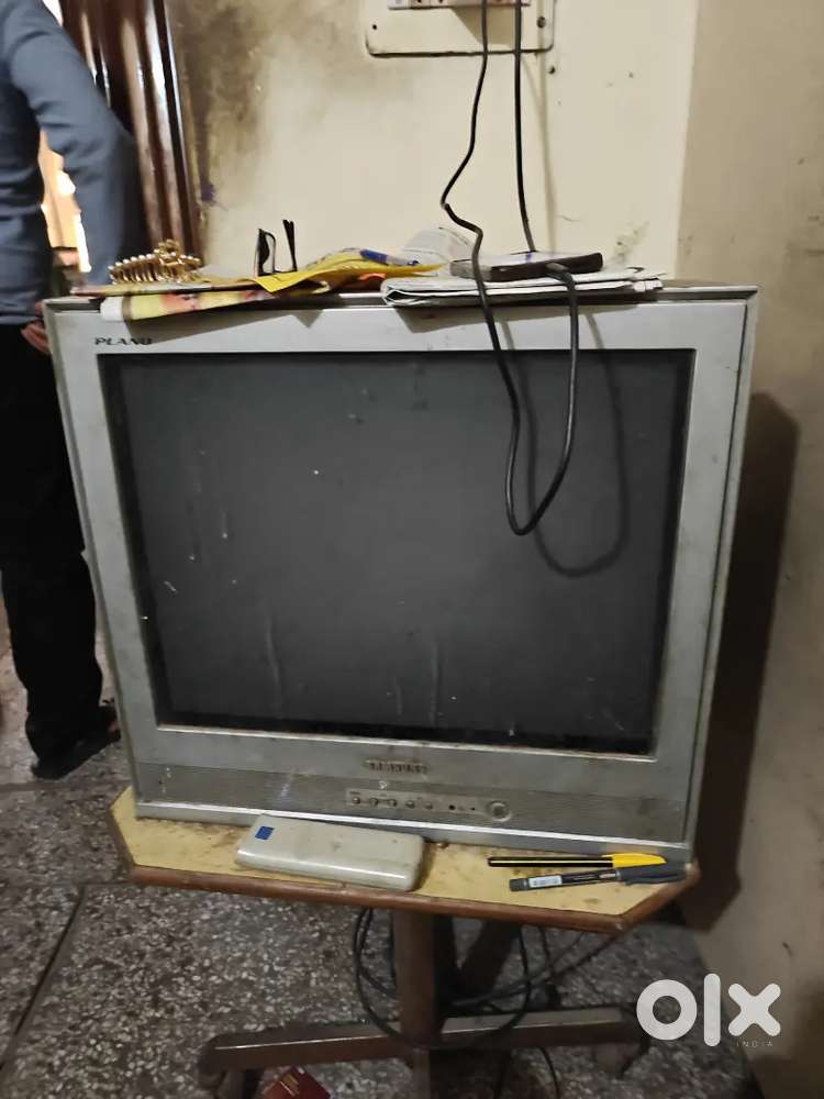 Old crd tv