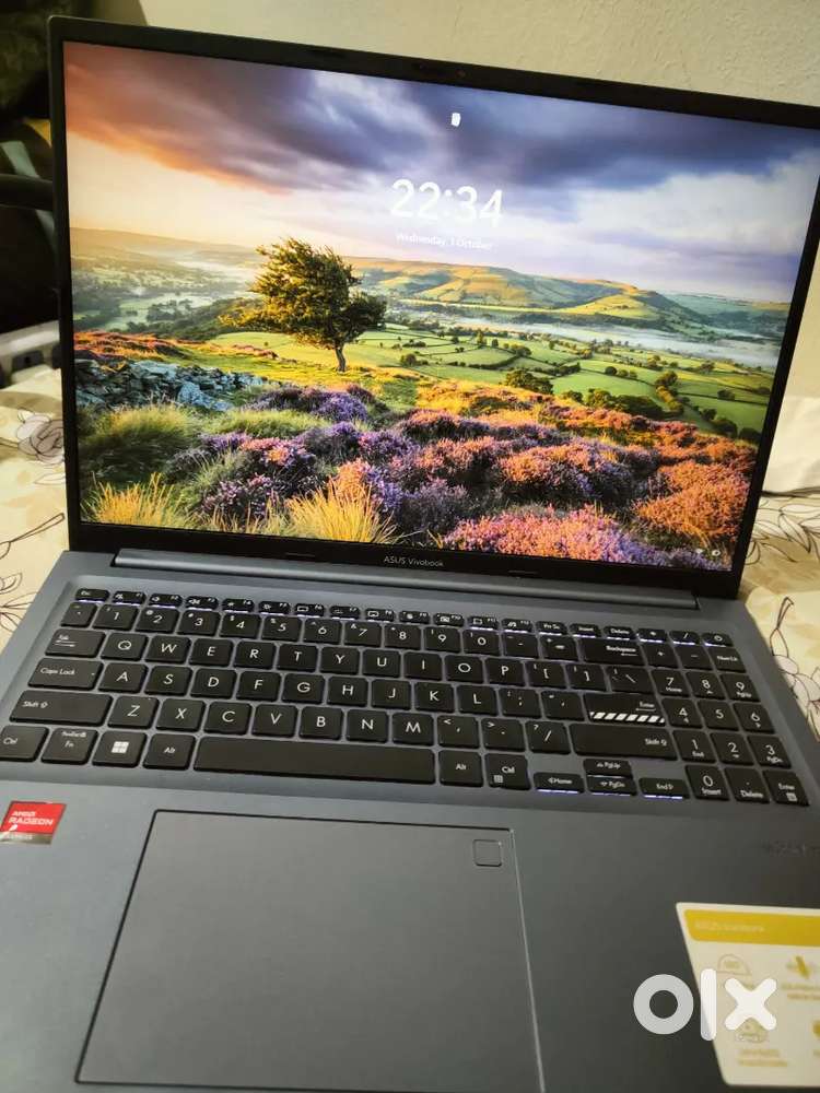 Asus vivobook 16