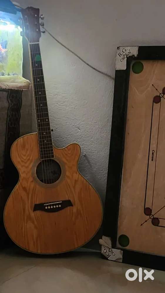 GUITAR FOR SELL