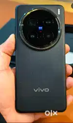 Vivo x200 black