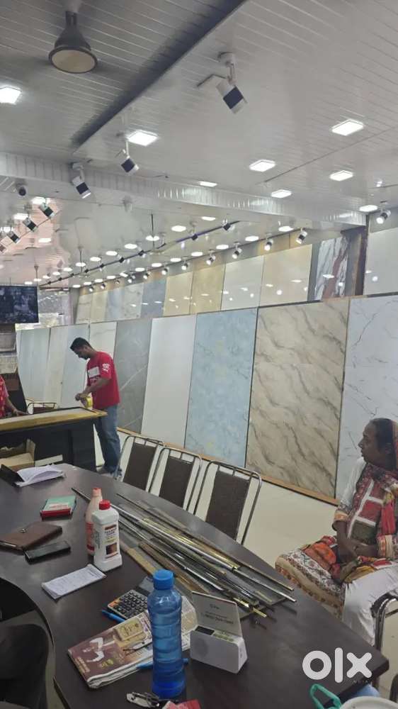 TILES SHOWROOM KE LIYE SALESMEN CHAHIYE