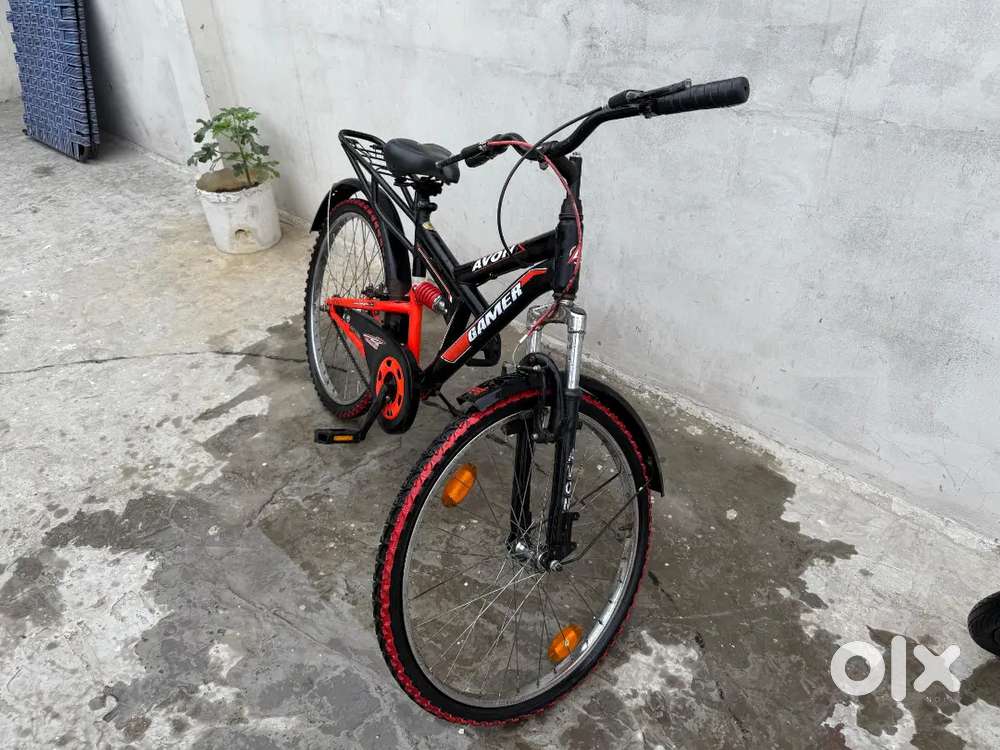 Avon Gamer Sports Bicycle