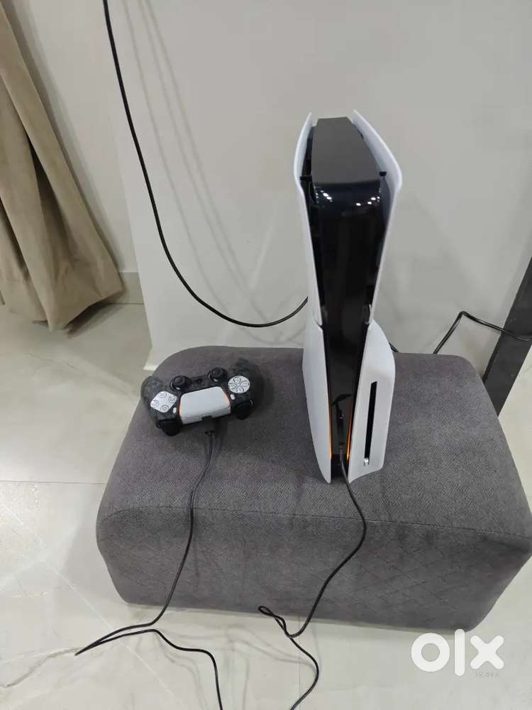 Playstation 5 - PS5 Slim