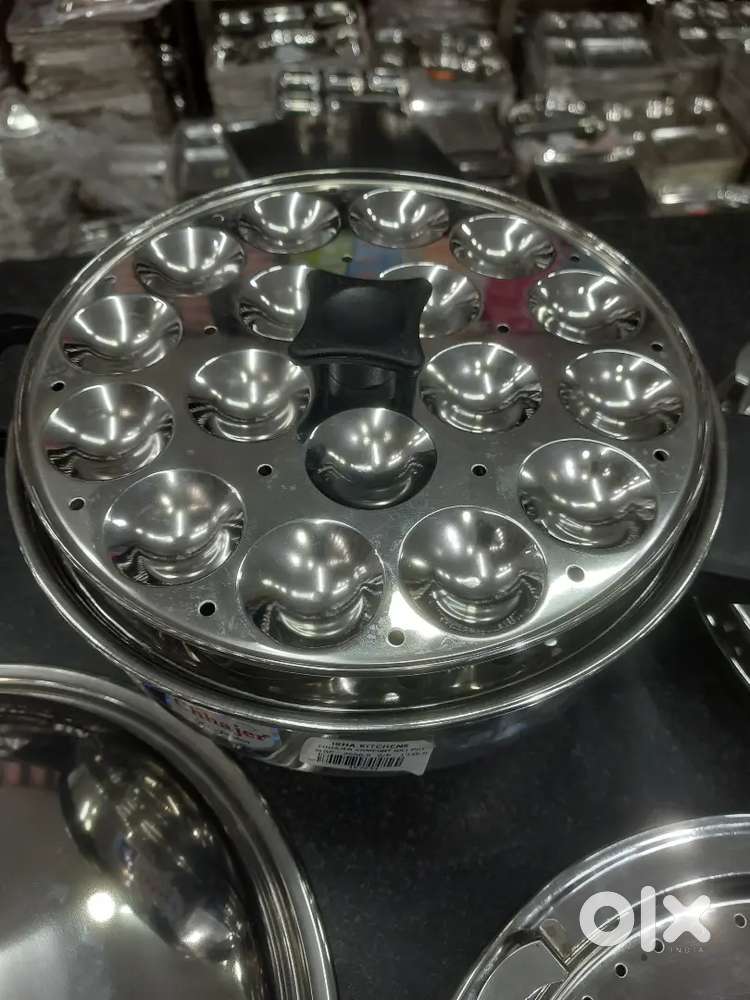 भाटापारा कैफे में सेफ साउथ इंडियन चाइनीस समोसा एवं हेल्पर ट्रेंड वेटर