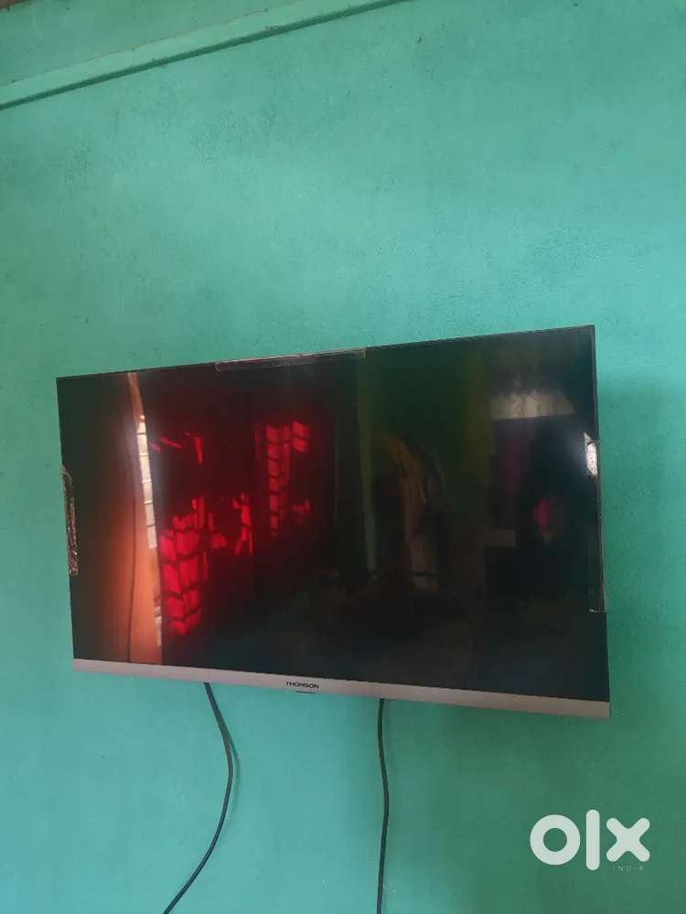 Thomson Phoenix (32 inch) QLED HD Ready 
Smart Android TV 48W
