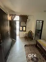 3Bhk flat 2 bhk  k price me 80-90 % loan k sath