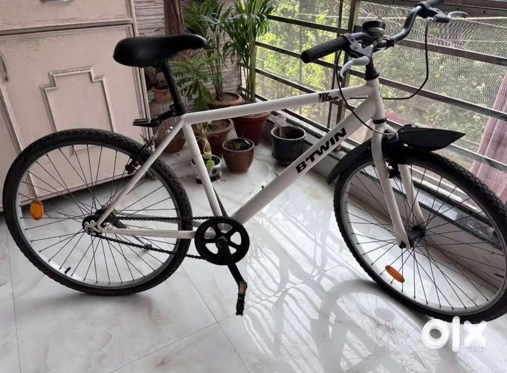 Btwin Cycle Large
