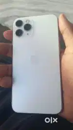 Iphone 11 pro and apple watch series 3