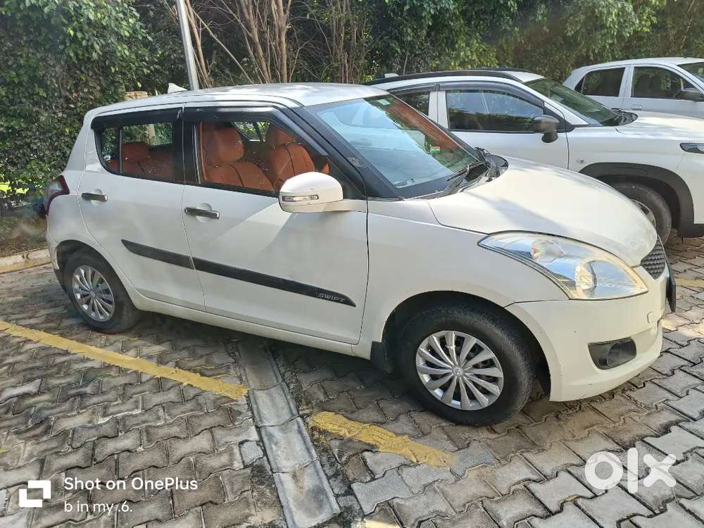 Maruti Suzuki Swift 2013 Petrol 93500 Km