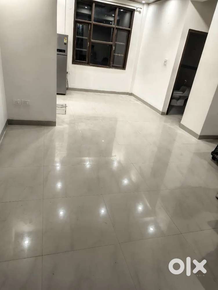 A luxurious independent flat for sale