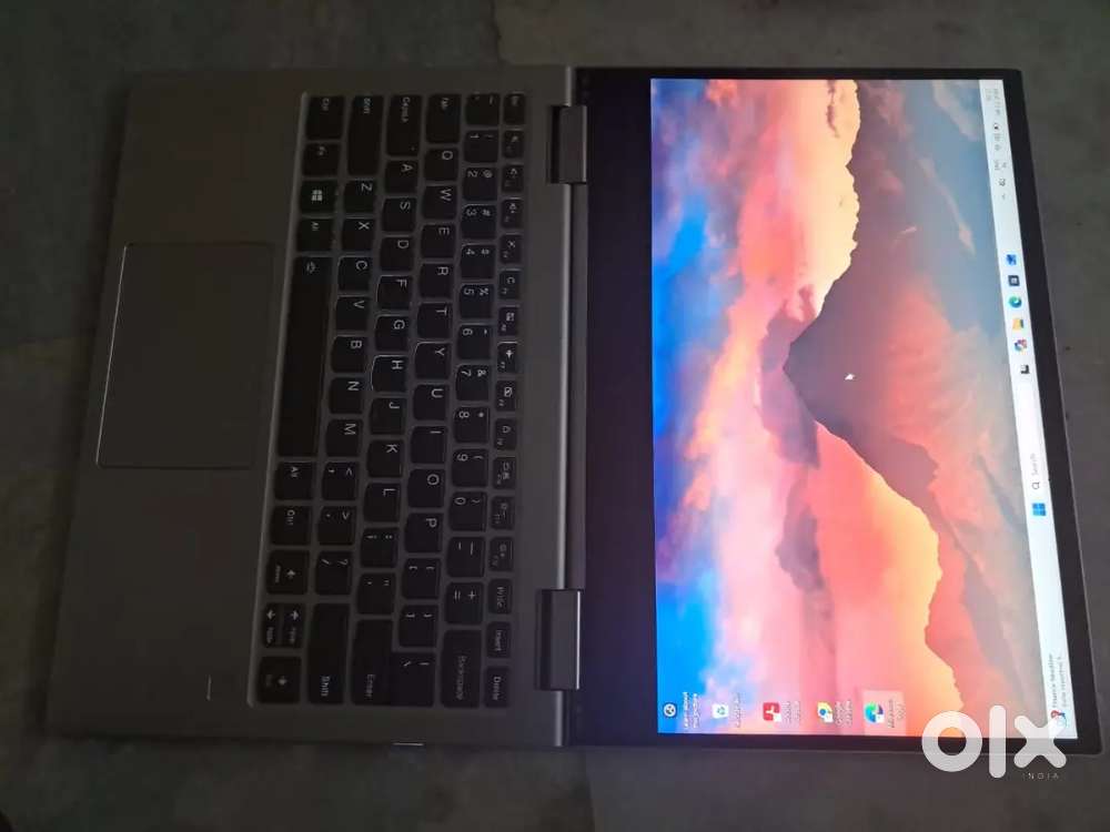 Lenovo Yoga 360 degrees touch laptop