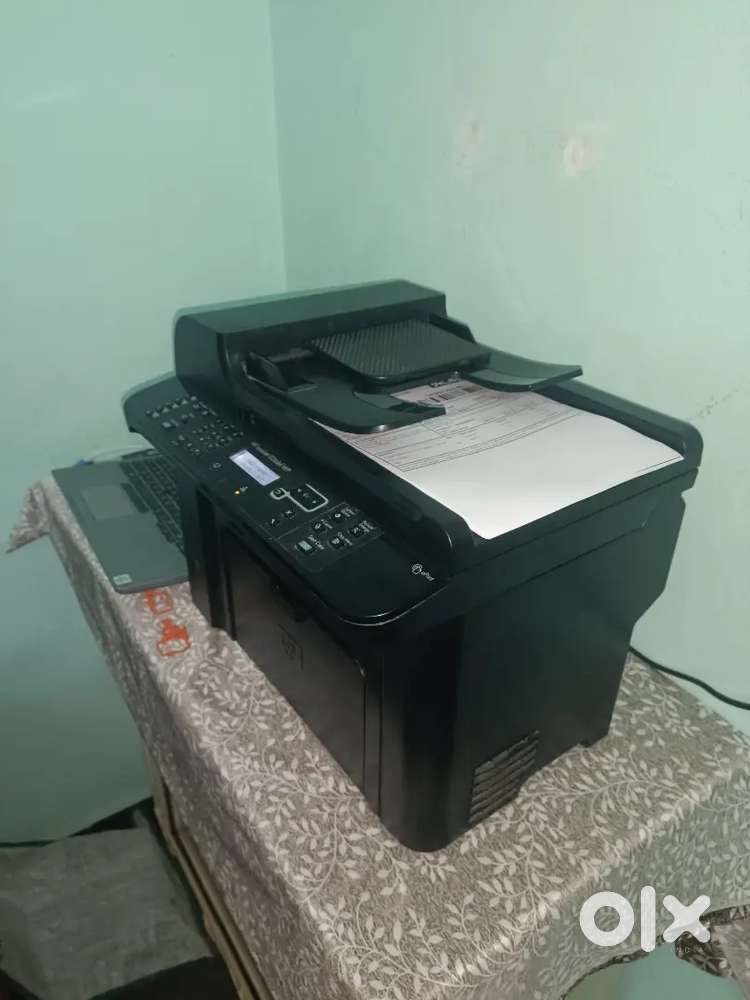 Hp laserjet 1536dnf MFP printer