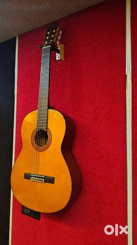 Yamaha C80 classical Guitar - Prestine condition
