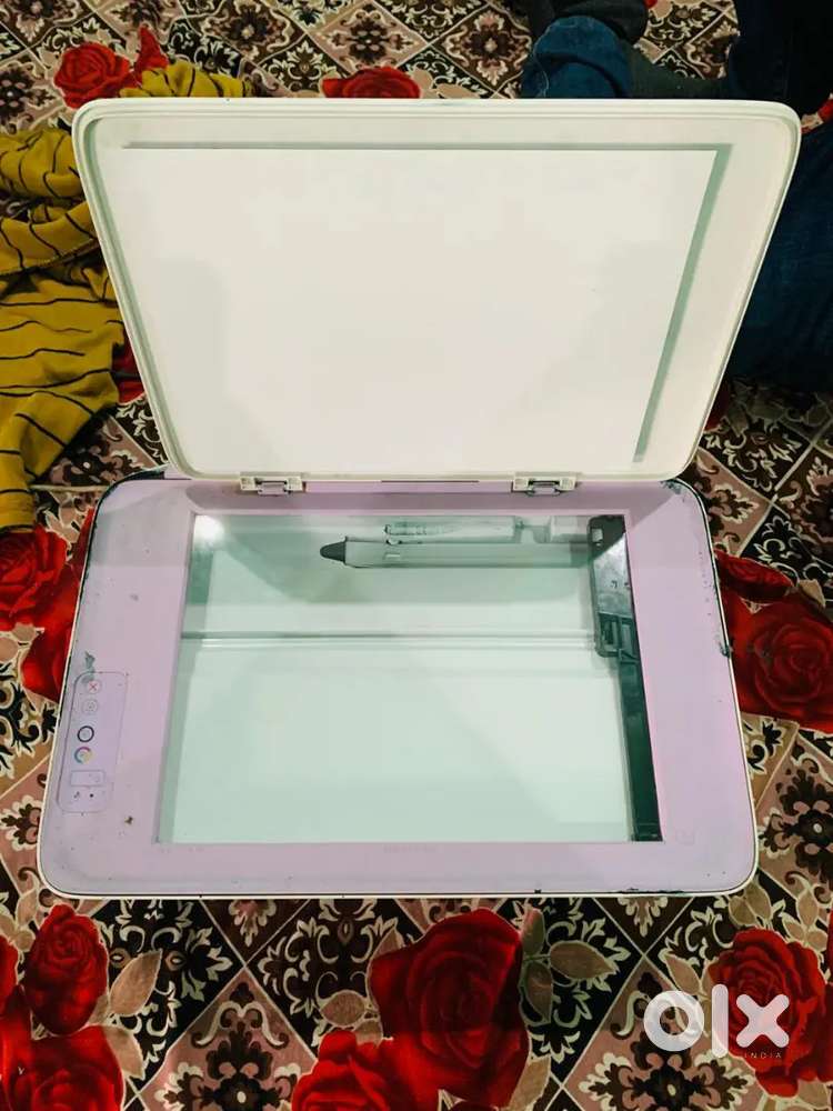 Desk jet 2331 printer new condition Ek dum badhiya hai