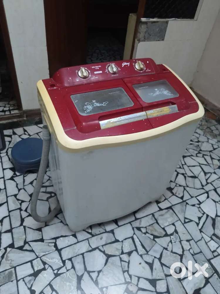 Godrej washing machine 200 litre 5 star old condition