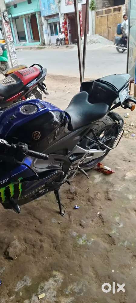 Transfer turant ho jayega R15 2025 model